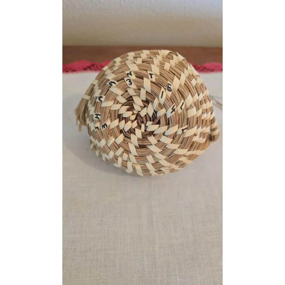 Vintage Handmade SC Sweetgrass Basket Small